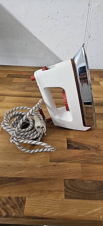 Ferri da stiro: Bügeleisen – Usato da Ohmstal venduto da landrovergirl 3