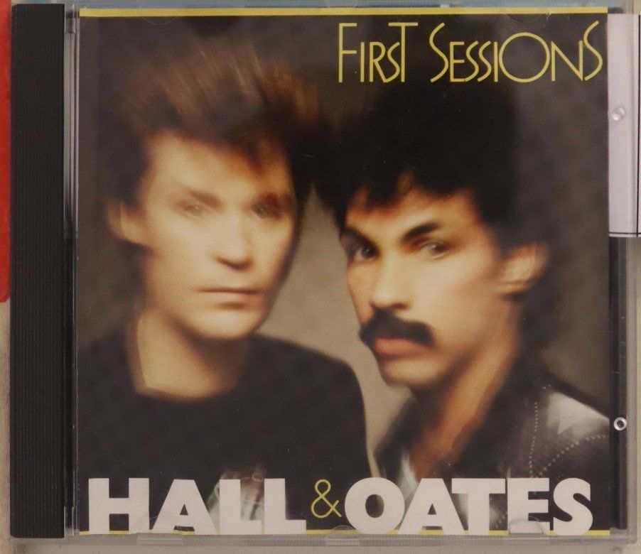 CDs: Hall & Oates – First Sessions – D'occasion à Luzern par CONTENTI