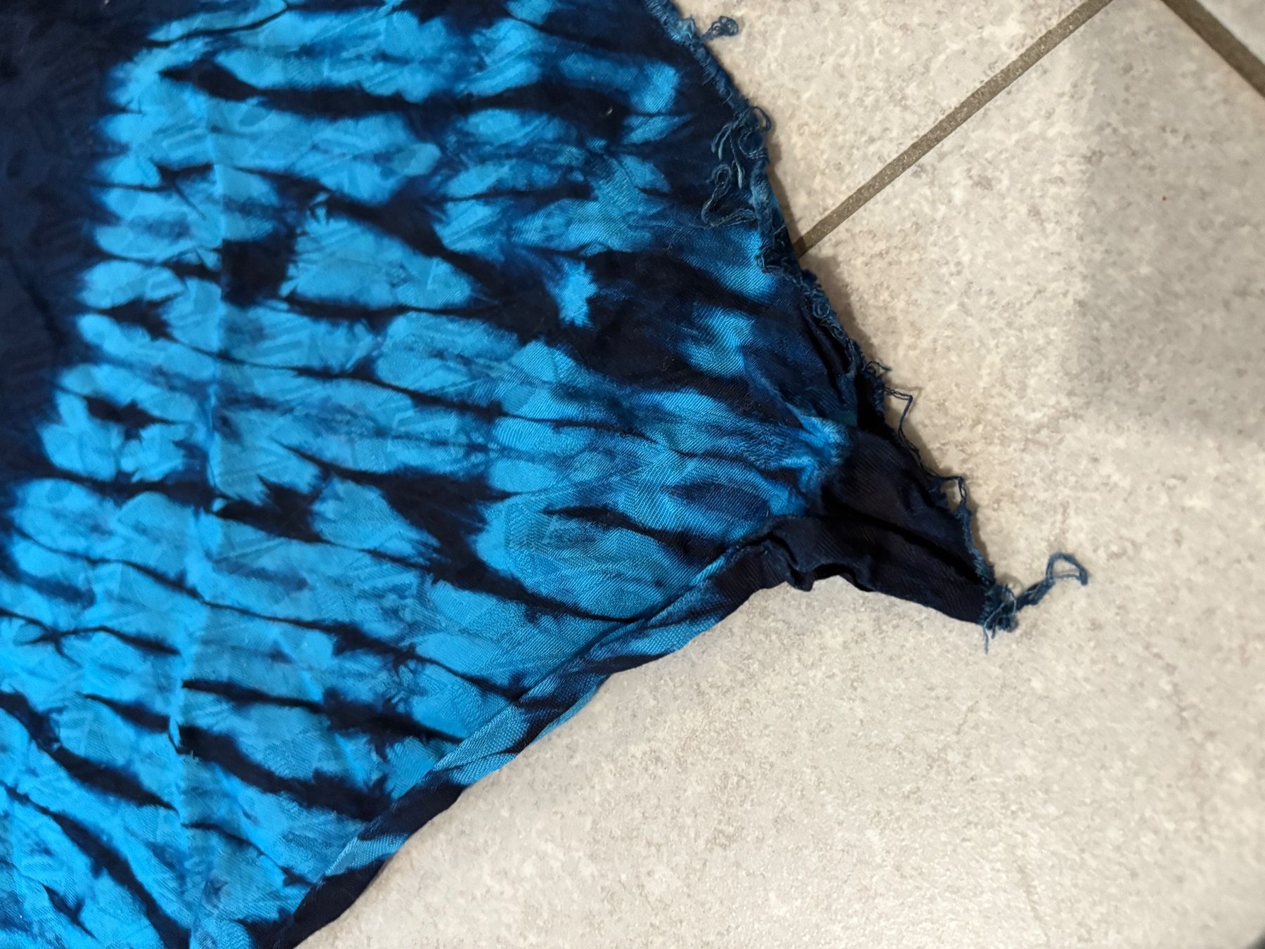 Tissus: Batiktuch – D'occasion à Auenstein par 5222 2