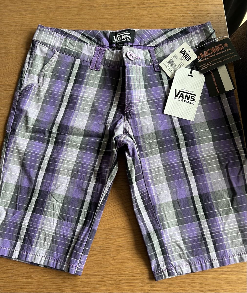 Vans Pantaloni: Vans shorts – Nuovo (secondo la descrizione) da Basel venduto da mon_7pfq