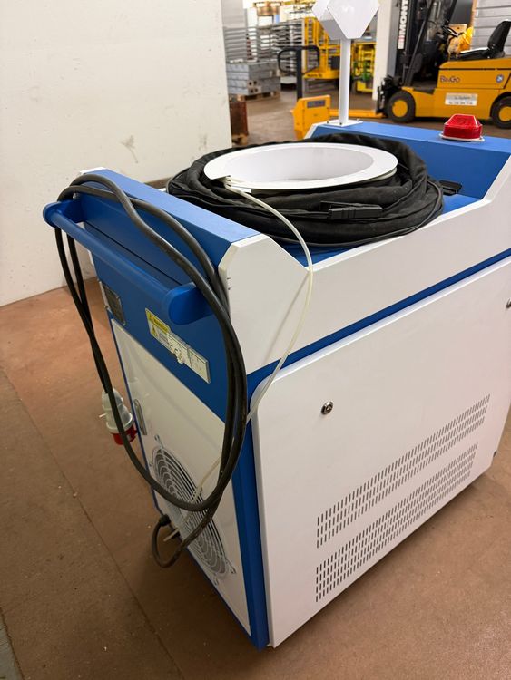 Raycus 2000W Handheld Fiber Laser Schweißer Welding Cleaning Cutting Machine