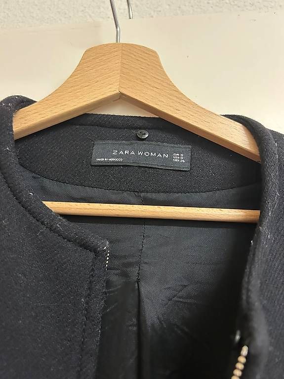 Cappotti: Zara Mantel schwarz  – Usato da Zürich venduto da Nia_S 1
