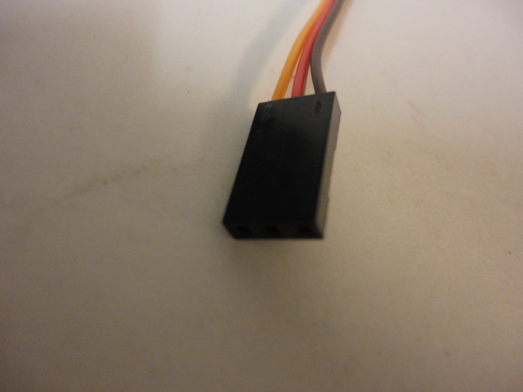 RC Modellbau: Micro Servo mit Metallgetriebe mit Zubehör – Neu und originalverpackt aus Horgen von RcModell 3