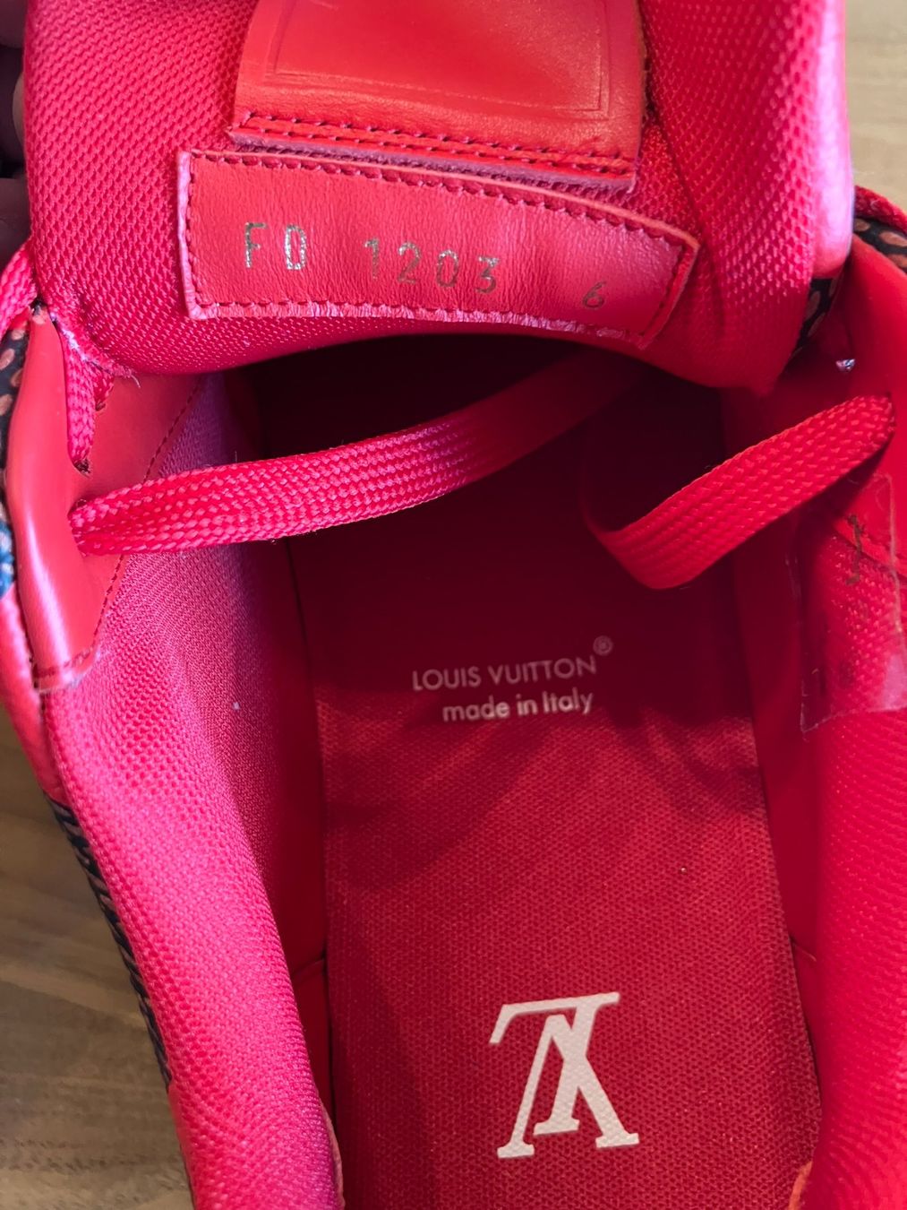 Scarpe da uomo: Louis Vuitton Trainer Sneaker rot, Gr. 6 / 40 - 40.5 – Nuovo e nell'imballaggio originale da Zäziwil venduto da Bewy1 2