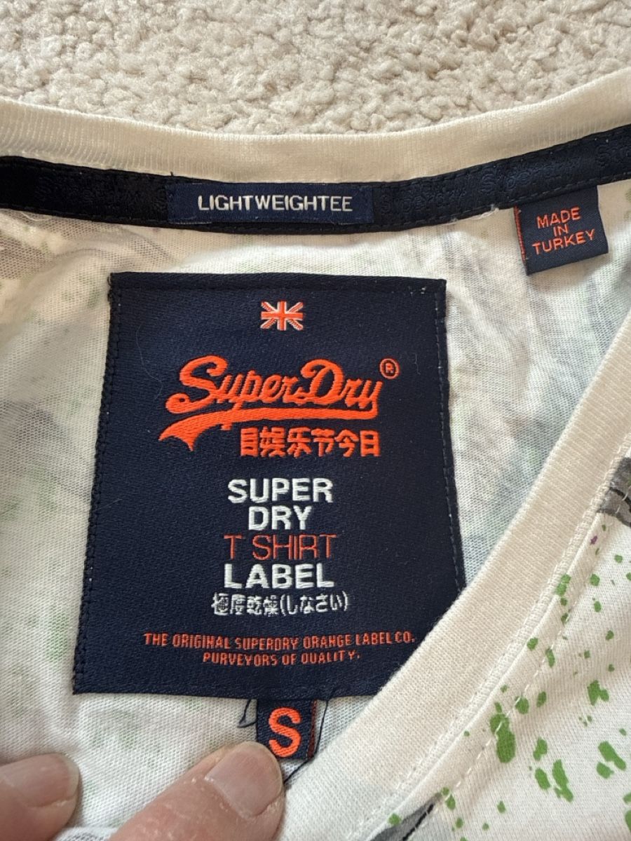Superdry T-Shirts: Superdry T-Shirt, Grösse S – Gebraucht aus Münsingen von saenny79 1