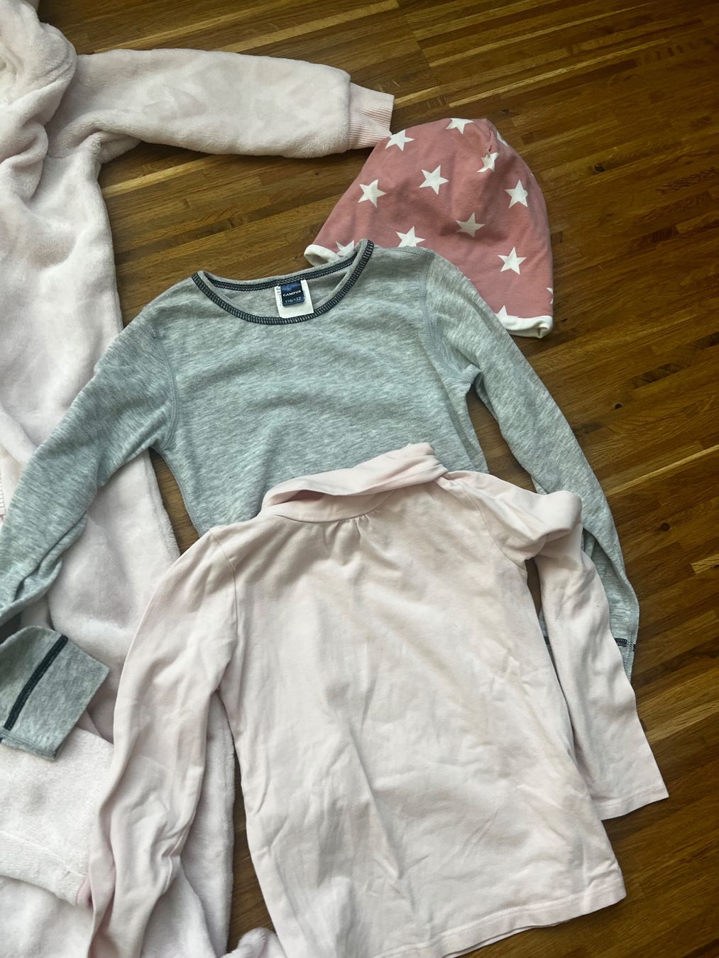 Lotti & Set di vestiti: Kleiderpaket Grösse 110/116 – Usato da Stans venduto da Fee81 2