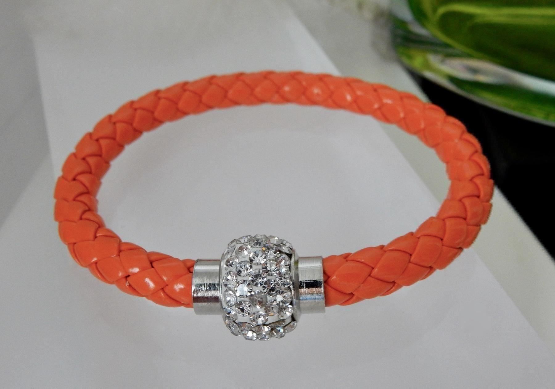Bracciali & Braccialetti: Leder Armband – Nuovo e nell'imballaggio originale da Allschwil venduto da Weyli18