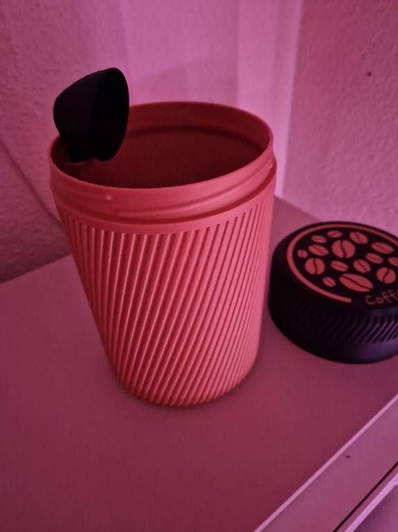 Cucchiai: Boite à café neuve avec cuillère – Nuovo e nell'imballaggio originale da Vernayaz venduto da RastaStef