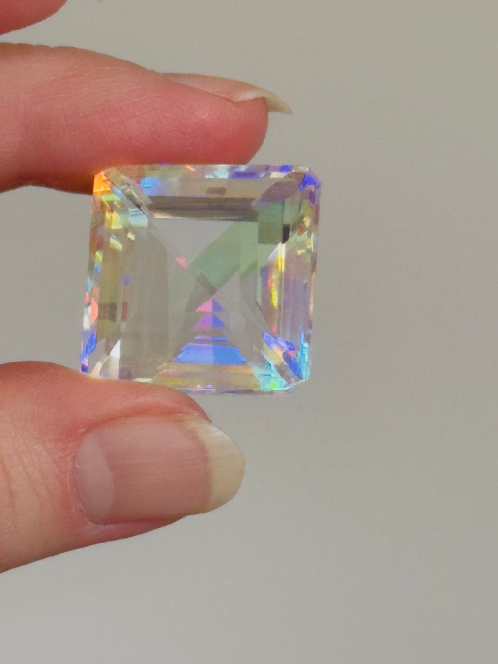 Pietre preziose: 49.10 Ct. Certified Square Cut Mystic – Nuovo e nell'imballaggio originale da Genève venduto da AWWA 8