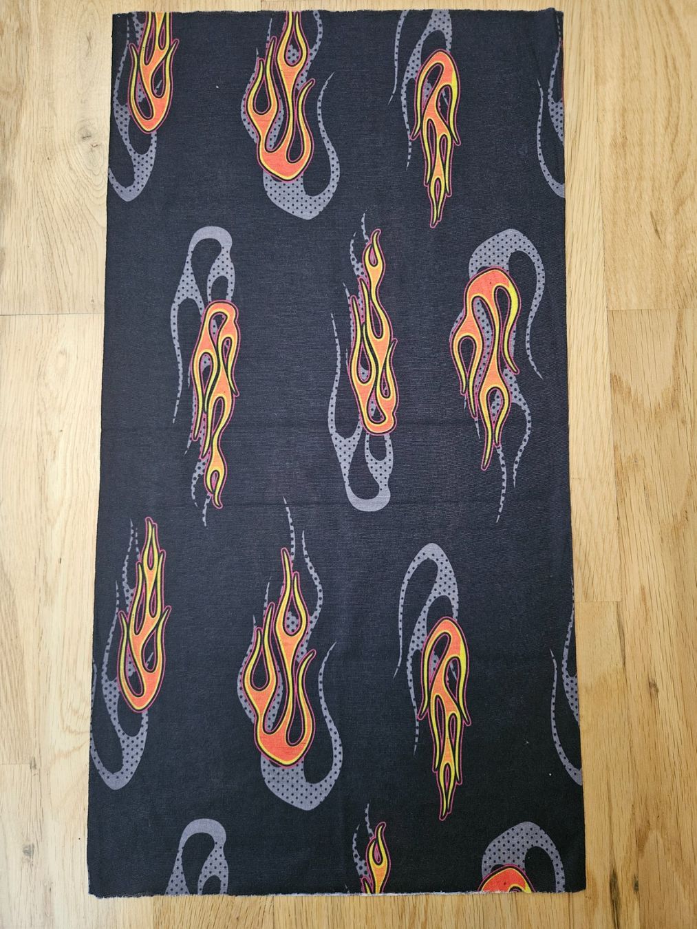 Foulard & Sciarpe: Schlauchtuch Bandana Halstuch – Nuovo e nell'imballaggio originale da St.Gallenkappel venduto da RocknSkull
