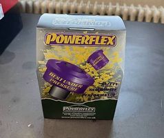 BMW M5 E39 Tonnenlager Powerflex Hinterachse 