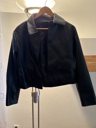 Kunstleder Jacke kurz Damen Grösse XS guter Zustand