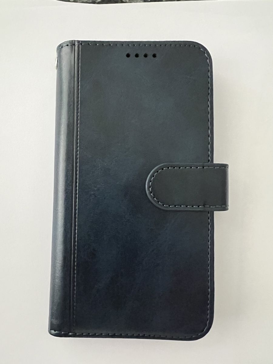 Apple Portables: Schutzhülle für iPhone 13 Pro. – Neuf avec emballage d'origine à Muotathal par Hypolit
