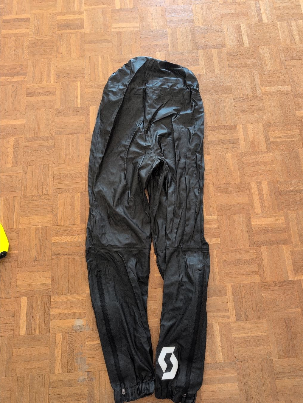 Scott Lotti di vestiti: Scott Waterproof Cycling/Motorcycle Rain Suit Set – Nuovo (secondo la descrizione) da Zürich venduto da tit_88kz 7