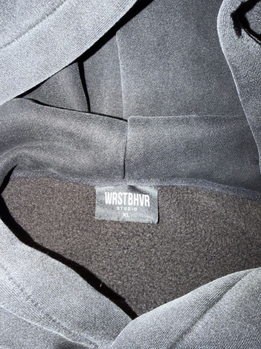 Maglioni & Felpe: WRST BHVR Hoody  – Usato da Thun venduto da sabcar 2