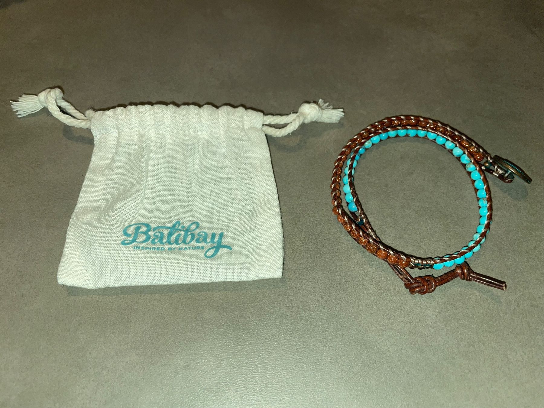 Armbänder & -reifen: Wickelarmband – Gebraucht aus Fislisbach von arse