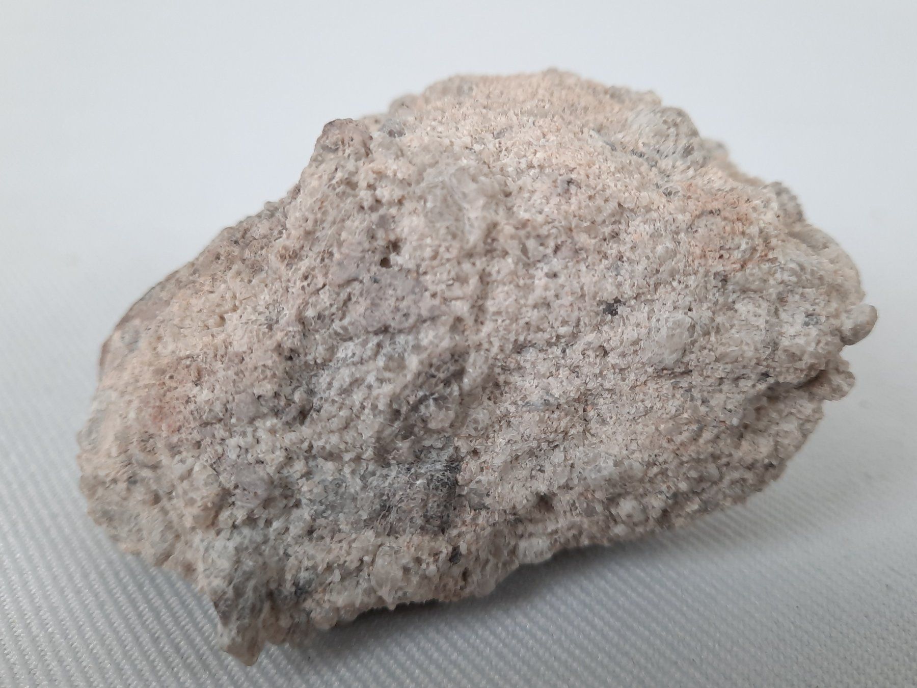 Minerali & Pietre curative: 2 Apachentränen in Muttergestein – Usato da Beinwil am See venduto da Restwert_Beinwil 4