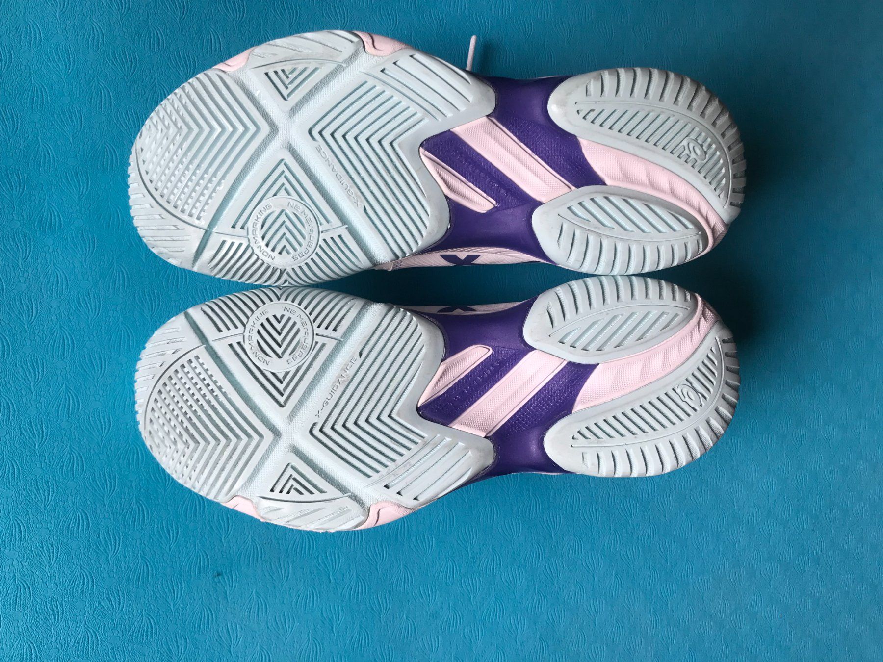 Asics Damenschuhe: Asics Sportschuhe Gr. 38 – Gebraucht aus Bern von seb_gdx2 3