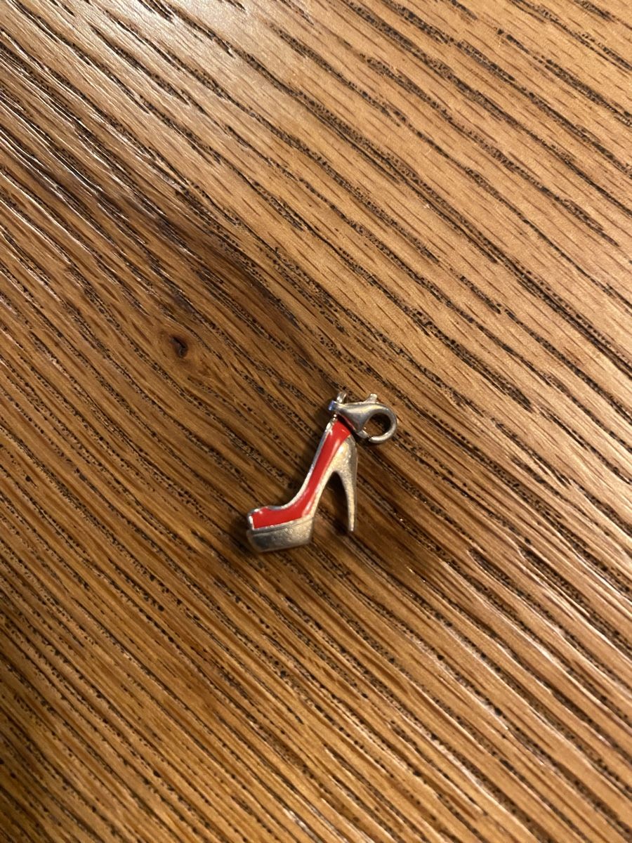 Thomas Sabo Anhänger: Thomas Sabo Charm Schuh – Gebraucht aus Muri AG von sonneblueme10