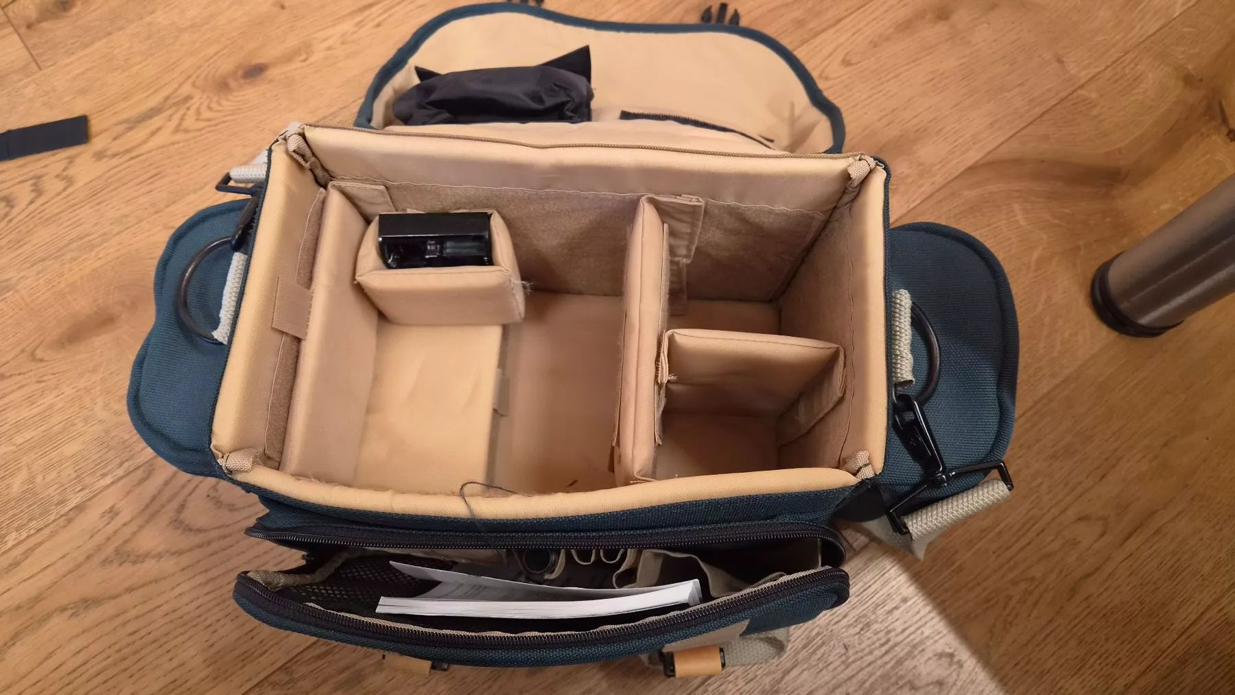 Konica Fotocamera: Konica Minolta Dynax 7D - Komplettset – Usato da Rehetobel venduto da rechtobler 8