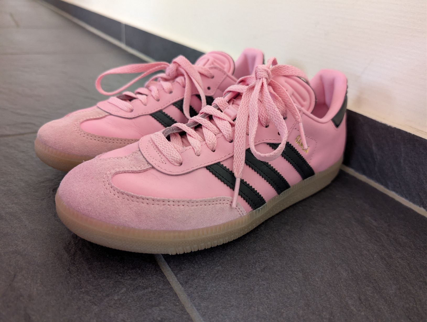 Adidas Scarpe da uomo: Adidas Samba Messi Pink – Nuovo (secondo la descrizione) da Kleinandelfingen venduto da ginaaks 2