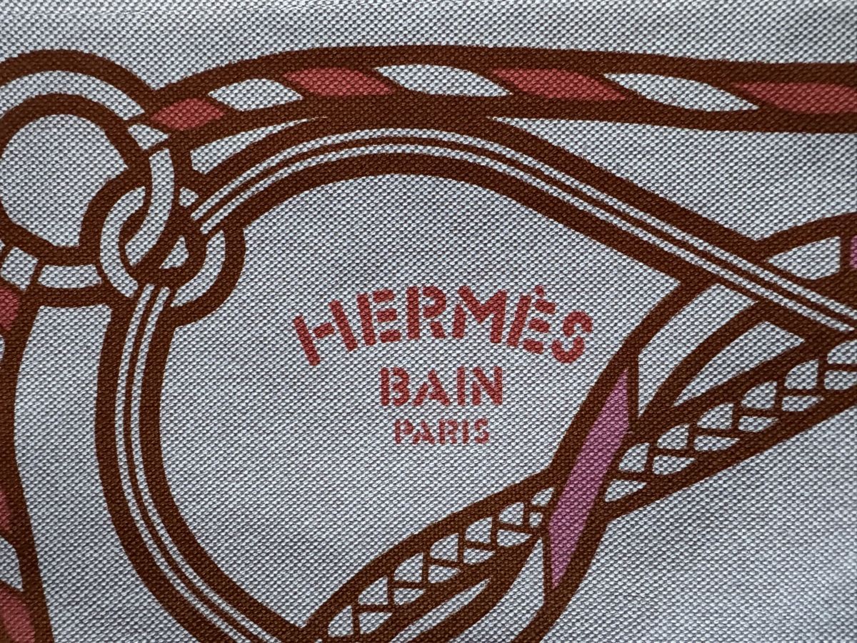 Hermès Custodie per cosmetici: Hermès Trousse Bain – Nuovo e nell'imballaggio originale da Genève venduto da Allisgood 2