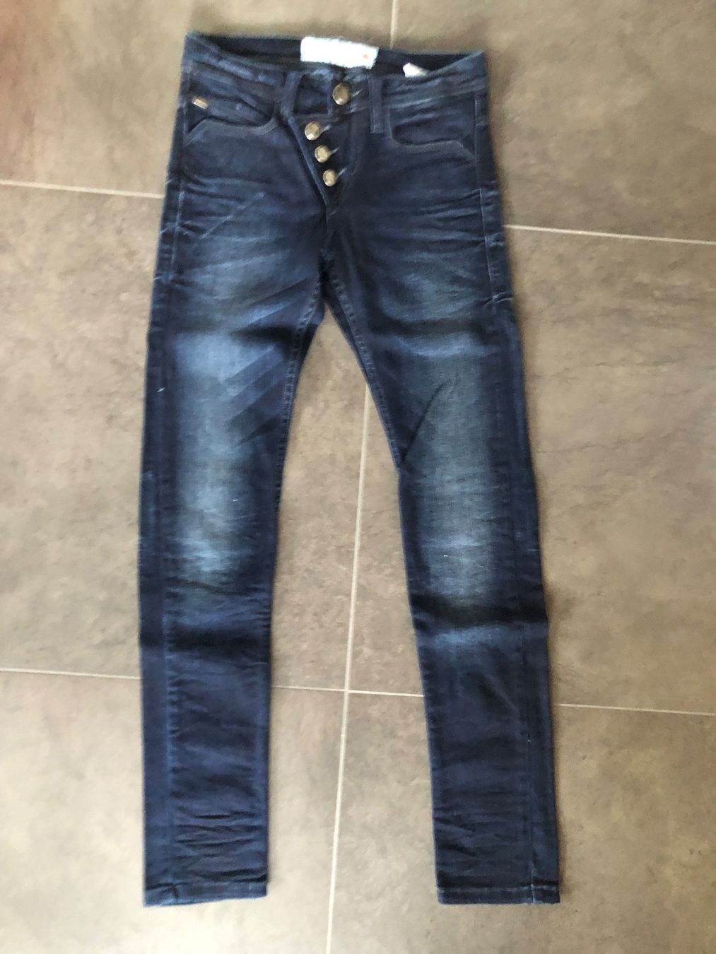 Jeans: Driver Jeans, dunkelblau, Größe 29 – Usato da Kirchdorf AG venduto da Garten2020.