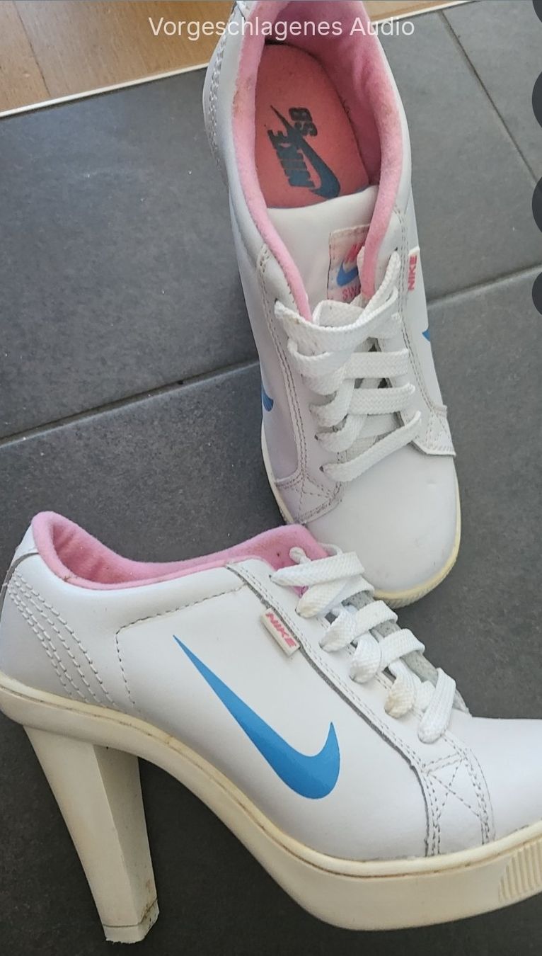 Scarpe da donna: Nike Heels rosa blau – Usato da Suhr venduto da jes_rtc9 3