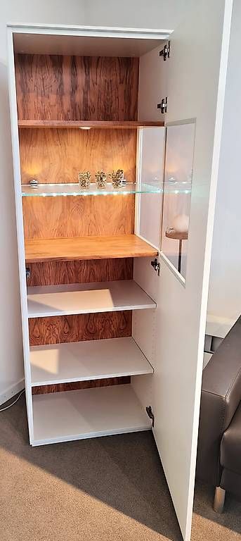 Vetrine: Dekorvitrine ab Ausstellung – Usato da Urtenen-Schönbühl venduto da wohnstudio_haller 1