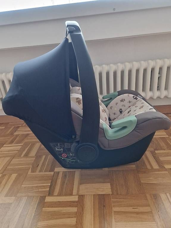 Seggiolini per auto: MaxiCosi von ABC – Usato da Schenkon venduto da deubert1989 2