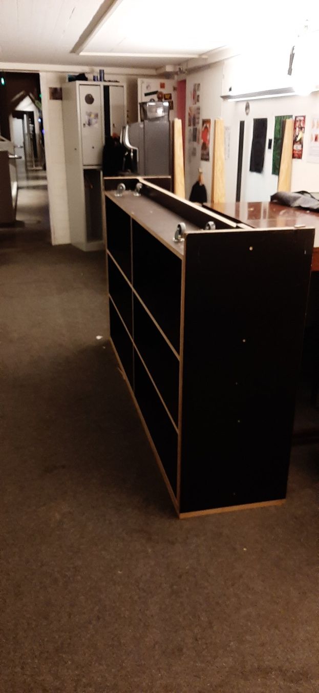 Allestimento di negozi e stand fieristici: Bar element gebraucht – Usato da kriens venduto da willistuder 2