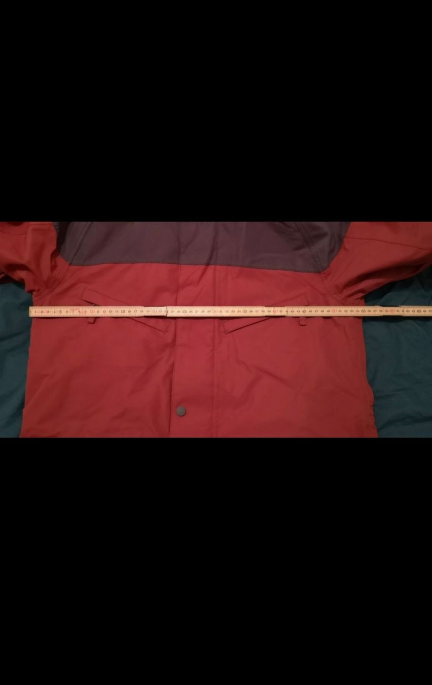 Vestes: Burton Living Lining Jacke – D'occasion à Engelberg par ursdemar89 4