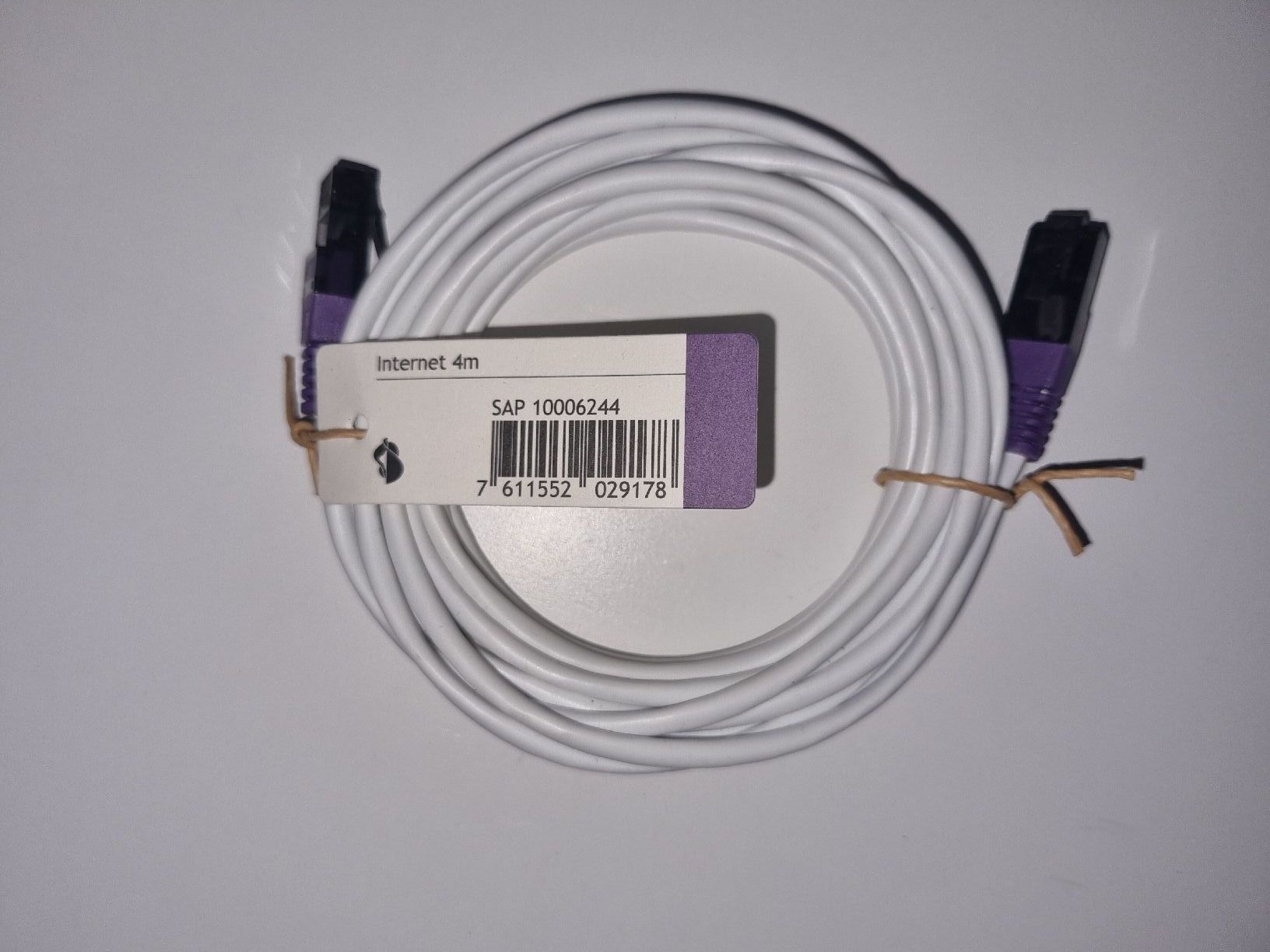 Swisscom Kabel: Internetkabel 4m weiss – Neu und originalverpackt aus Chur von Beimirhates