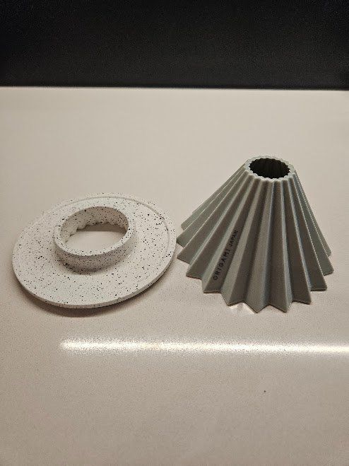 Macchine per caffè & Macchine per espresso: Origami Dripper (Small), matt green, ceramic – Usato da Luzern venduto da hexagon 1