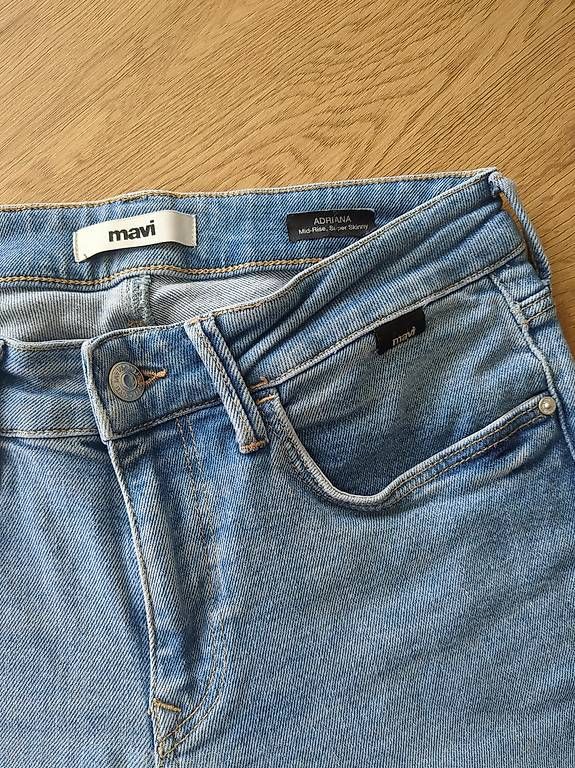 Jeans: Jeans Grösse 27/32 – D'occasion à St. Gallen par tj19 1
