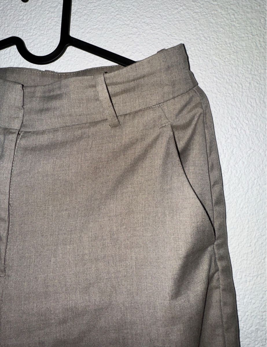 H&M Hosen: Stoffhosen – Gebraucht aus Effretikon von ajl_rwt5 1