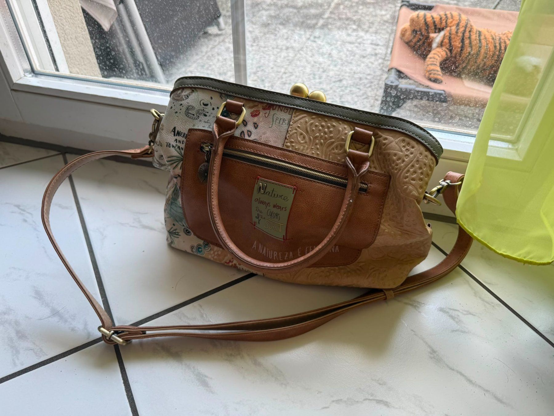 Anekke Borse da donna: Handtasche Anekke NEU – Nuovo (secondo la descrizione) da Malans GR venduto da Tomfaller 1