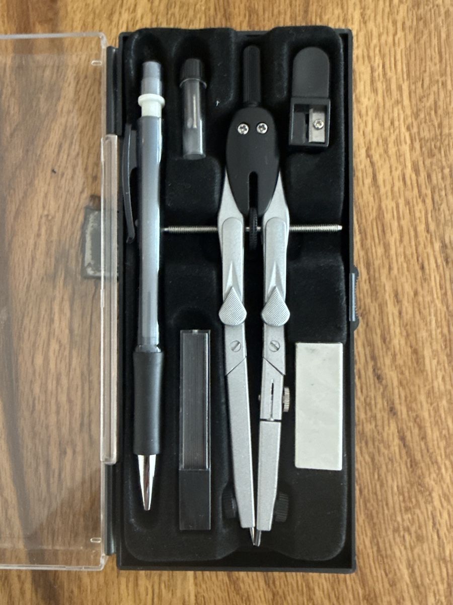 Compas: Compas de précision avec étui et accessoires – Neuf avec emballage d'origine à Montreux par kingfisherbeach
