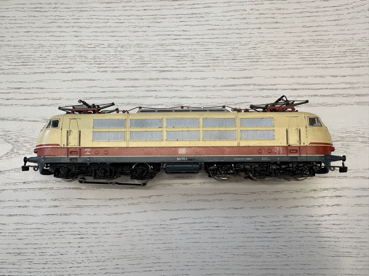 Märklin Modellini di ferrovie: Märklin 3054 DB BR 103 TEE – Usato da Lupsingen venduto da New-Haven 2