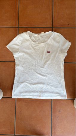 Weisses Levi's T-Shirt, Grösse L, super Zustand für Sommer!