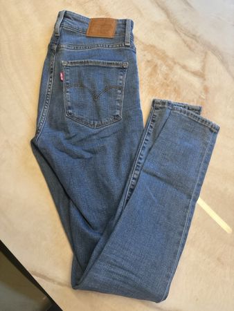 Levi's 721 High Rise Skinny Jeans W24/L30 