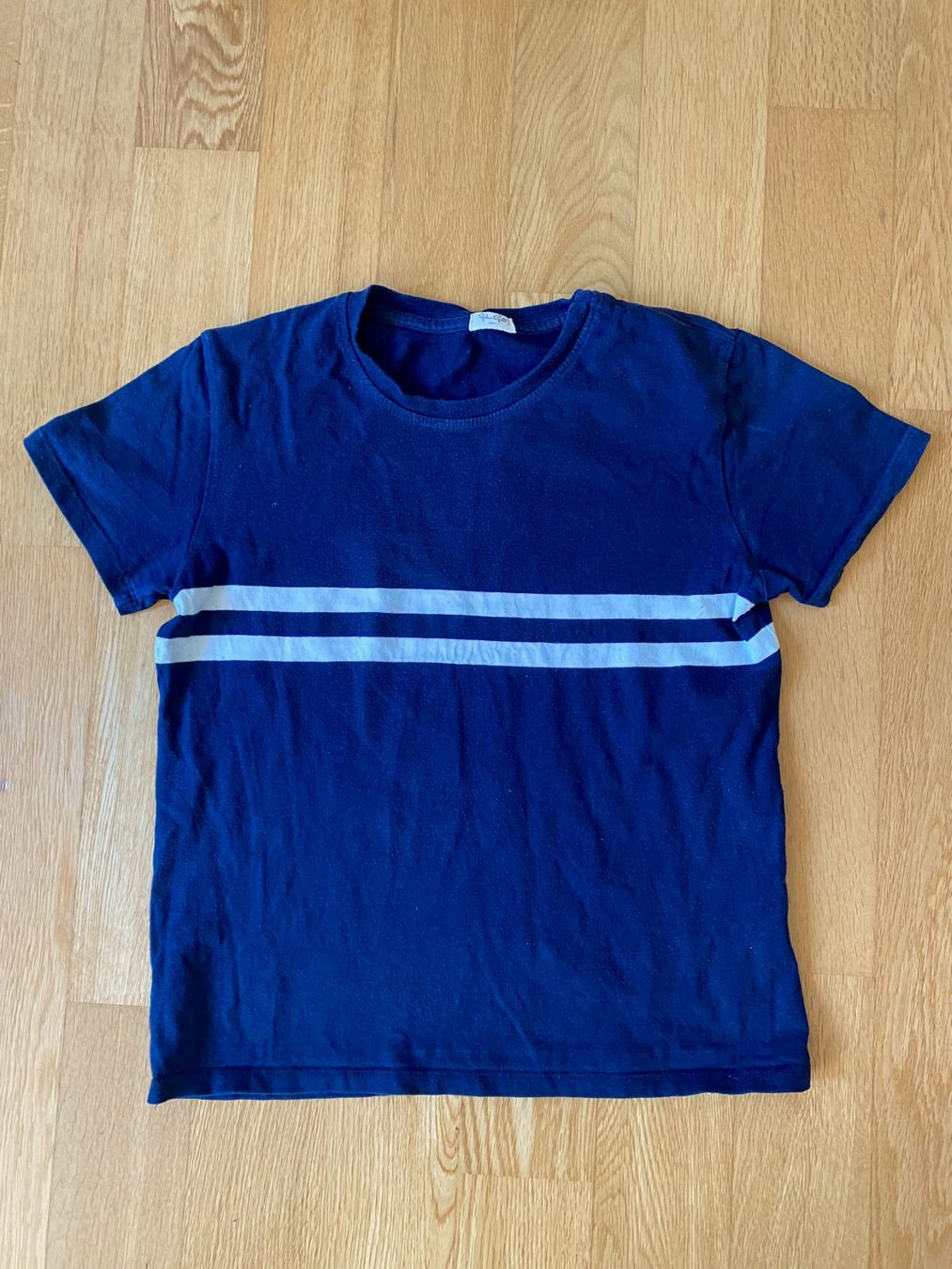 T-shirt: T-Shirt blau mit Streifen – Usato da Bern venduto da eli7