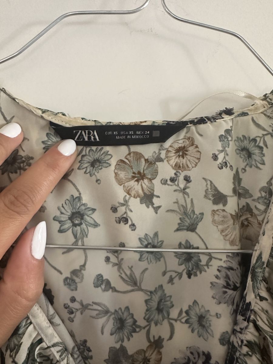 Zara Camicette: Zara Bluse Gr xs – Nuovo (secondo la descrizione) da Uster venduto da Ninii003 2