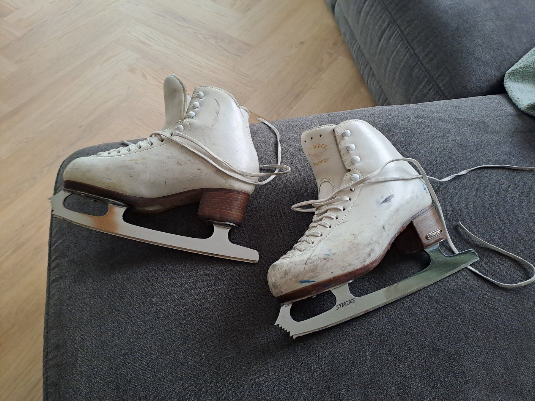 Pattini da ghiaccio: Eiskunstlaufschuhe, Risport RF3 Super – Usato da Selzach venduto da triple2013 2
