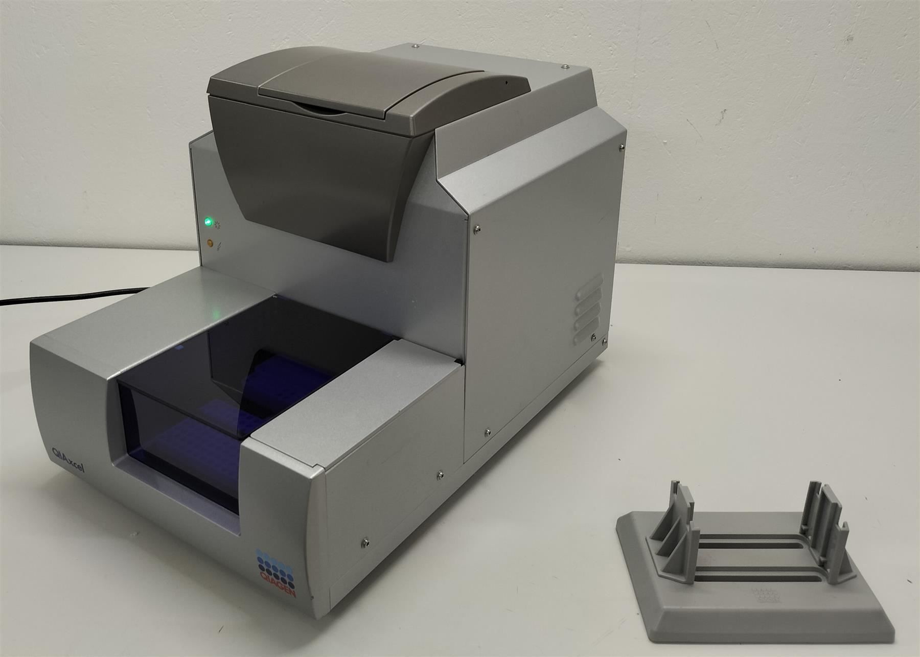 Accessori da laboratorio: QIAxel gel electrophoresis system – Usato da Niederdorf venduto da LeptonAG_Labor 3