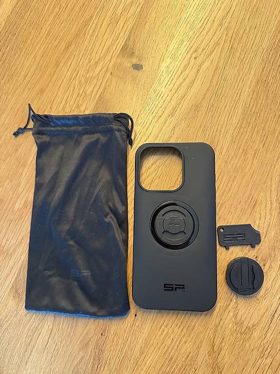 Covers & Schutzfolien: SP Connect iPhone 15 Pro – Gebraucht aus Uster von cynale 1