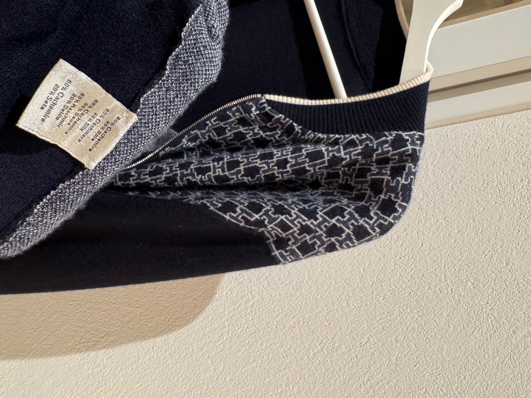 Hermès Pulls & Sweat-shirts: Hermes Cashmere/Silk Sweater - Size L – D'occasion à Schübelbach par Rahnmont 5
