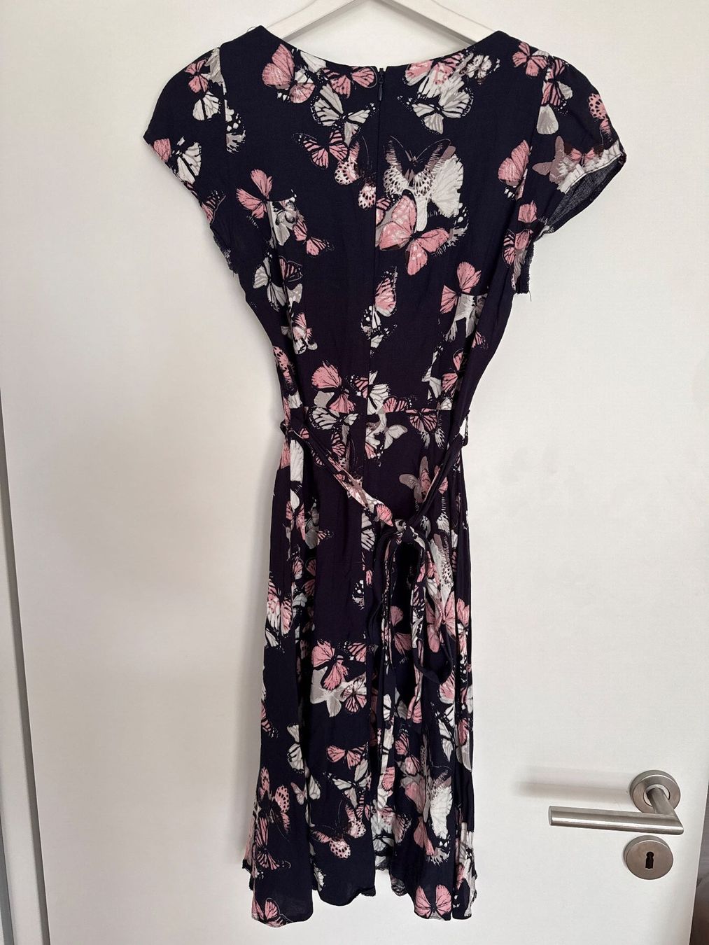 Robes: Sommerkleid mit Schmetterlingen Gr.34-36 – D'occasion à Schönenwerd par d.chiara 2