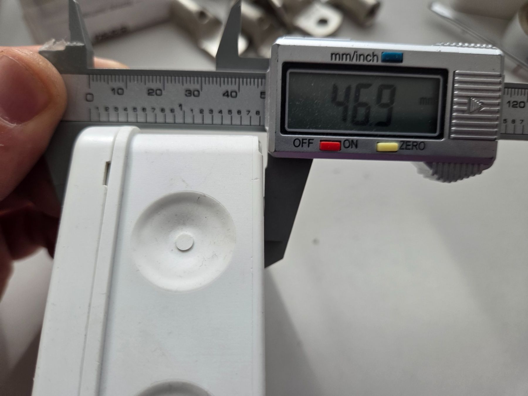 Alimentazione elettrica: ABB, Abzweigdose 80 x 80 x 40 – Usato da Zürich venduto da eymen20 3