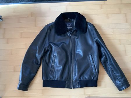 Herren Lederjacke schwarz mit Kragen guter Zustand